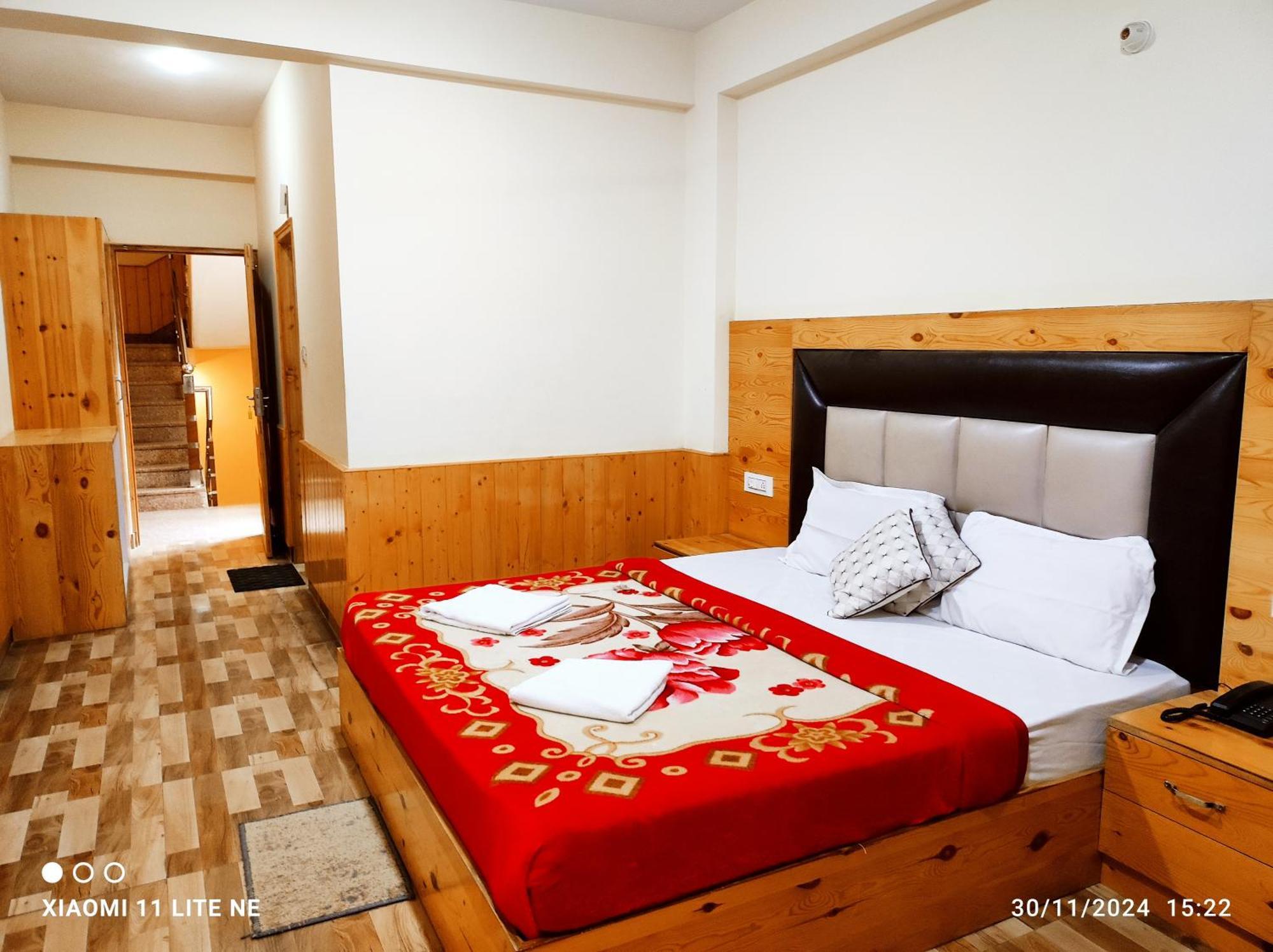 Hotel Anchal Residency Unit Of Best Quality Trip Pvt Manāli Dış mekan fotoğraf